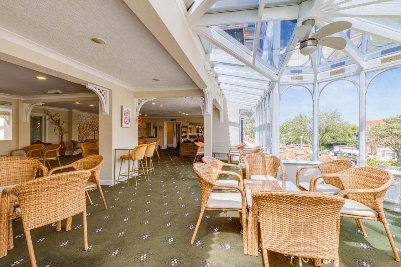 Park Manor Hotel Scarborough Exterior foto